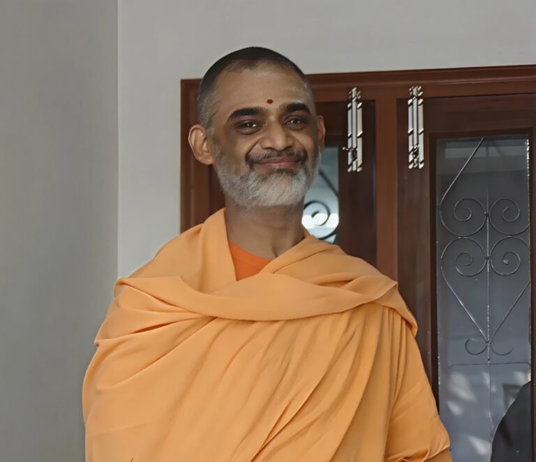 Swami-Brahmavidyananda-pica-pica-pica (1)